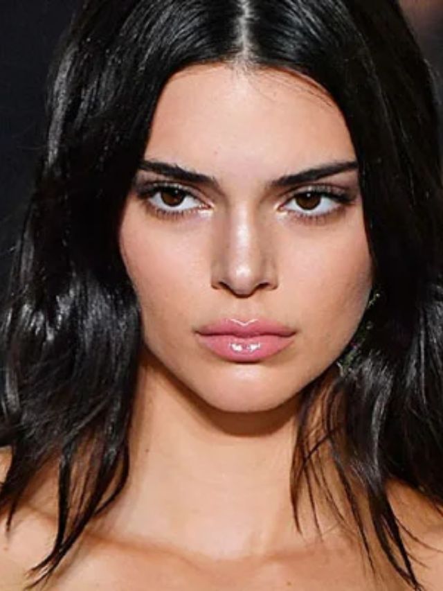 Kendall Jenner's Versace Fashion Show Criticism